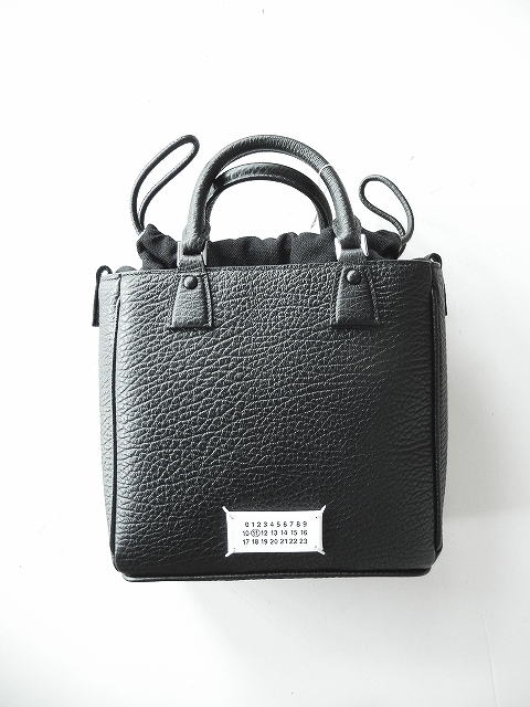 Maison Margiela【メゾンマルジェラ】正規取り扱い店、通販可能 ON